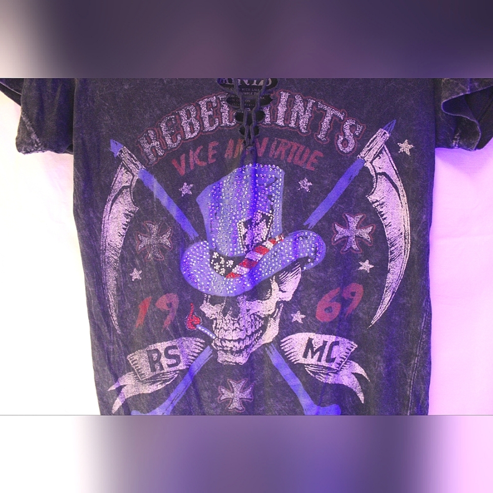 Rebel Saints Women's T shirt Size L